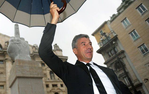 Maurizio Cattelan LOVE Milano