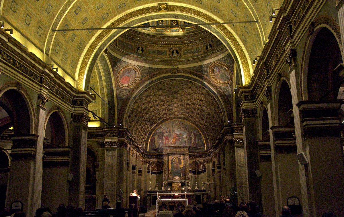 La Chiesa di Santa Maria presso San Satiro un piccolo gioiello nel cuore di Milano