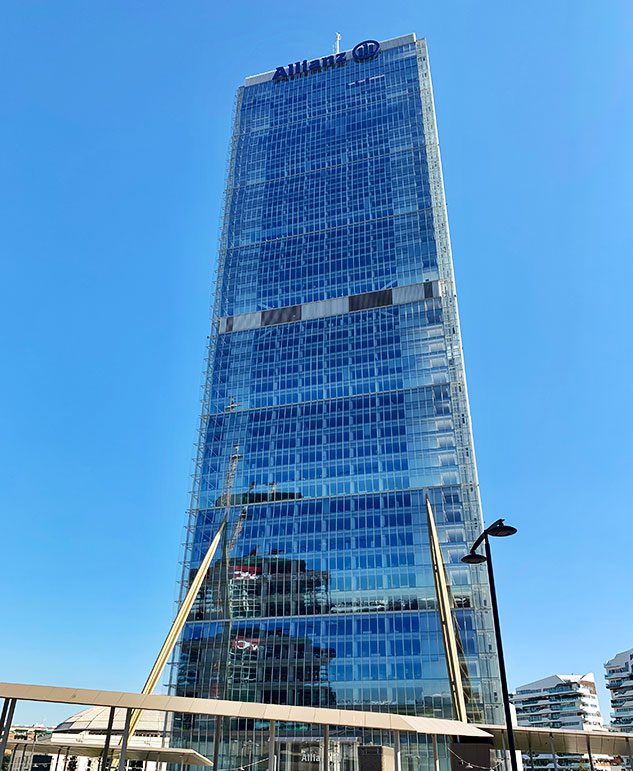 Torre Isozaki