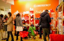 Natale 2019 con Emergency: a Milano il mercatino natalizio solidale