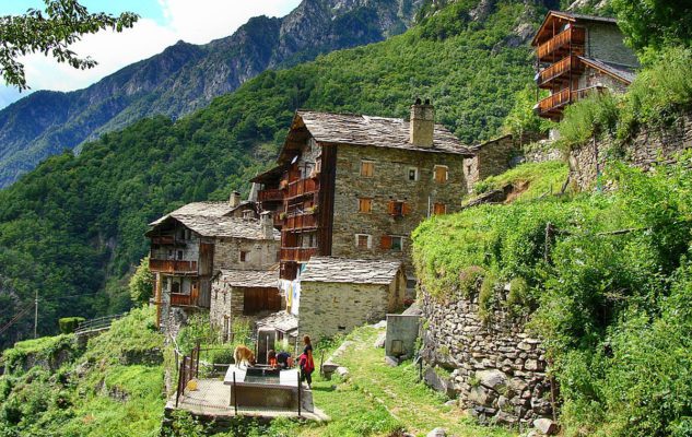 Savogno: il borgo fantasma della Valtellina