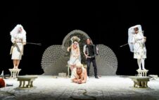 Le allegre comari di Windsor di William Shakespeare al Teatro Litta di Milano