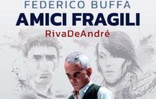 Federico Buffa in teatro a Milano nel 2022 con "Amici fragili"