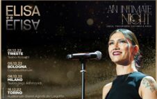 Elisa a Milano nel 2022 con il tour teatrale “An Intimate Night”