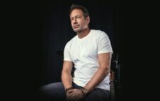 David Duchovny in concerto a Milano nel 2023 con la sua band: data e biglietti