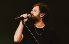 Tommaso Paradiso in tour a Milano nel 2026: info, data e biglietti del concerto al Forum