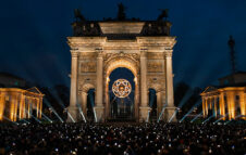 Il Braciere Olimpico si riaccende per le Paralimpiadi Invernali di Milano Cortina 2026
