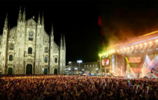 Radio Italia Live torna a Milano nel 2026: programma e cantanti del grande concerto gratuito