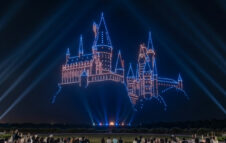 Arriva a Milano il grande show con 1200 droni per celebrare i 25 anni di Harry Potter