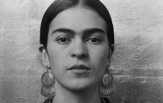 Frida Kahlo in mostra a Milano attraverso gli scatti dei grandi fotografi del Novecento