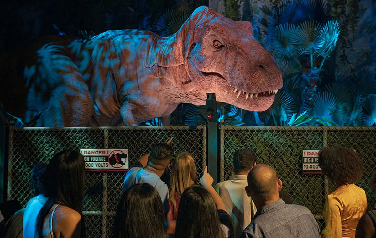 Jurassic World - The Experience